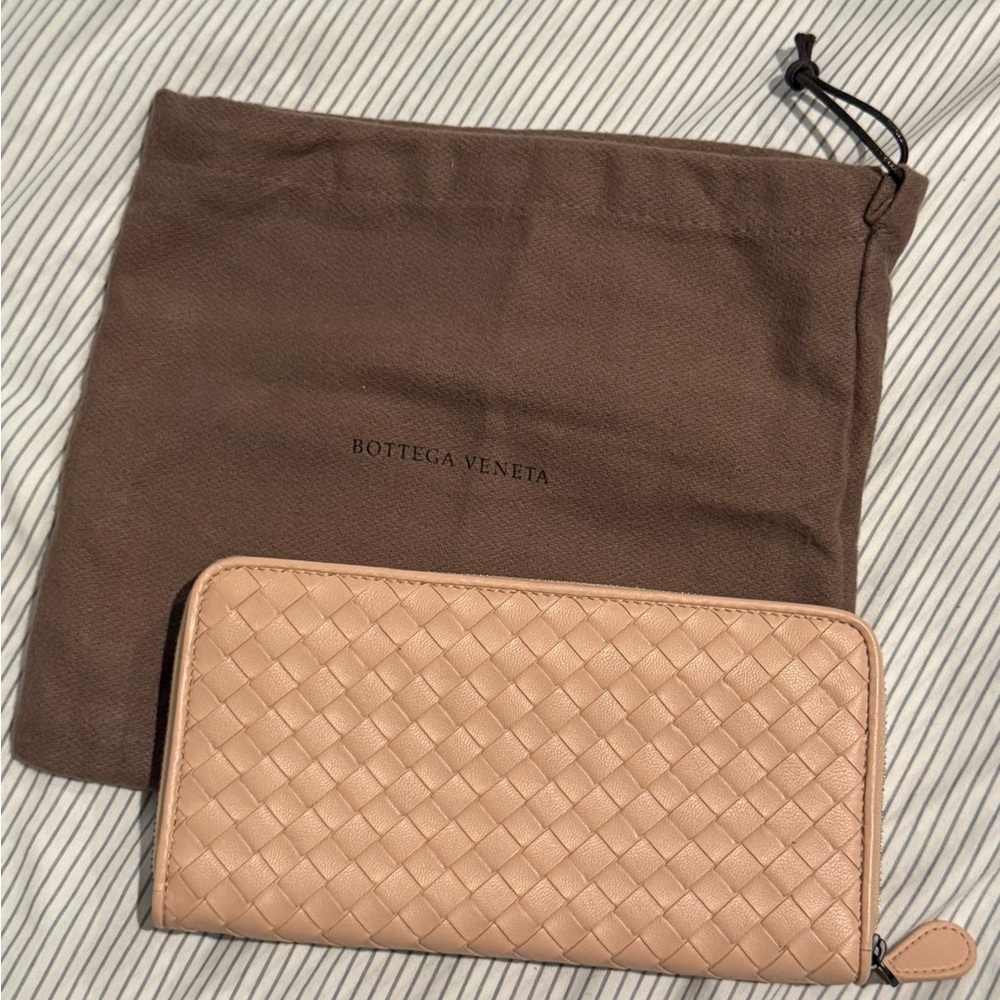 Bottega Veneta Tan Leather Wallet